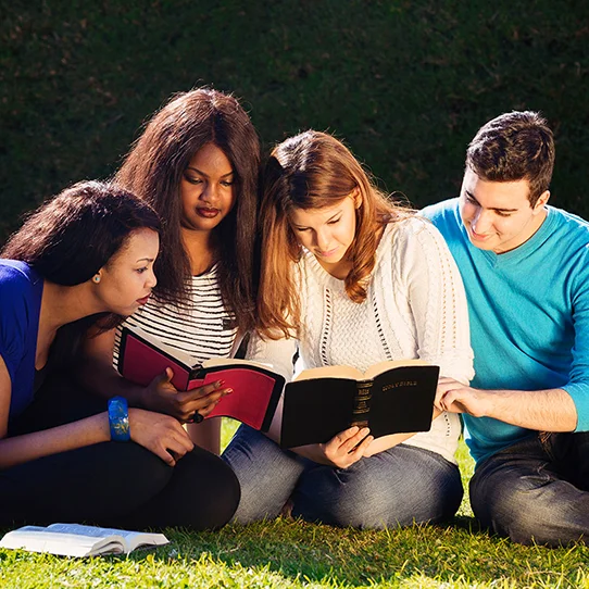 ¿Que haría yo con apenas cuatro jóvenes en mi iglesia?